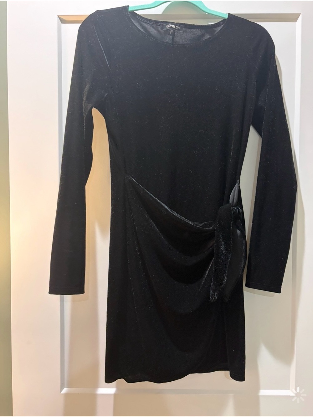 Express Black Long-Sleeve Side Knot Velvet Dress